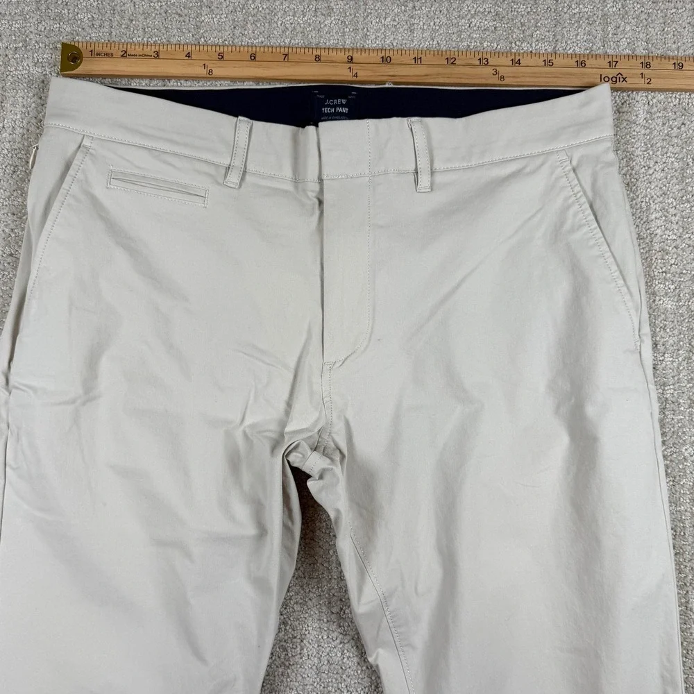 J Crew Mens 33x32 (Actual 33x30) Beige Tech Pant Stretch Performance Chino